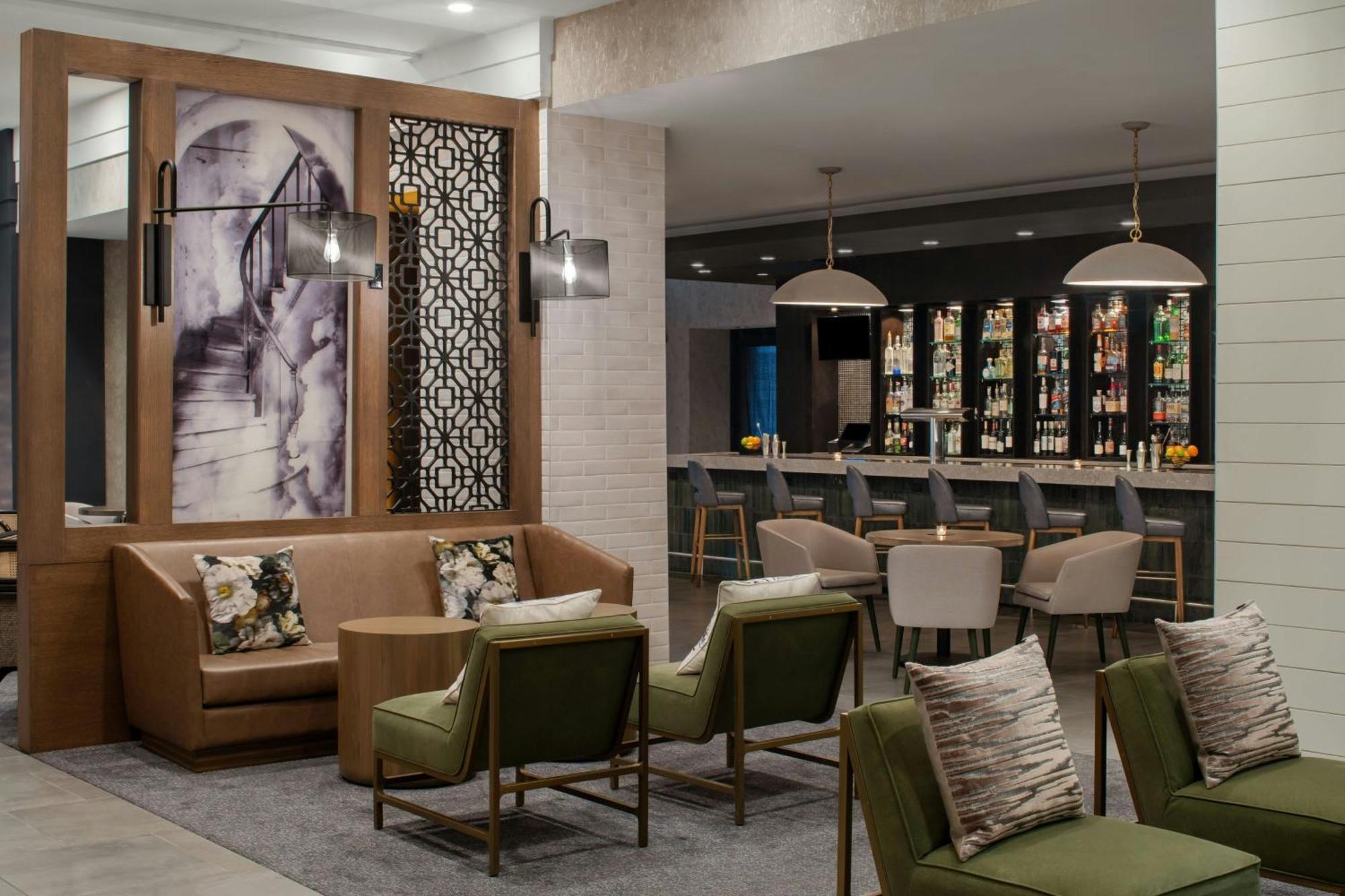 Hotel Renaissance Chicago North Shore Northbrook