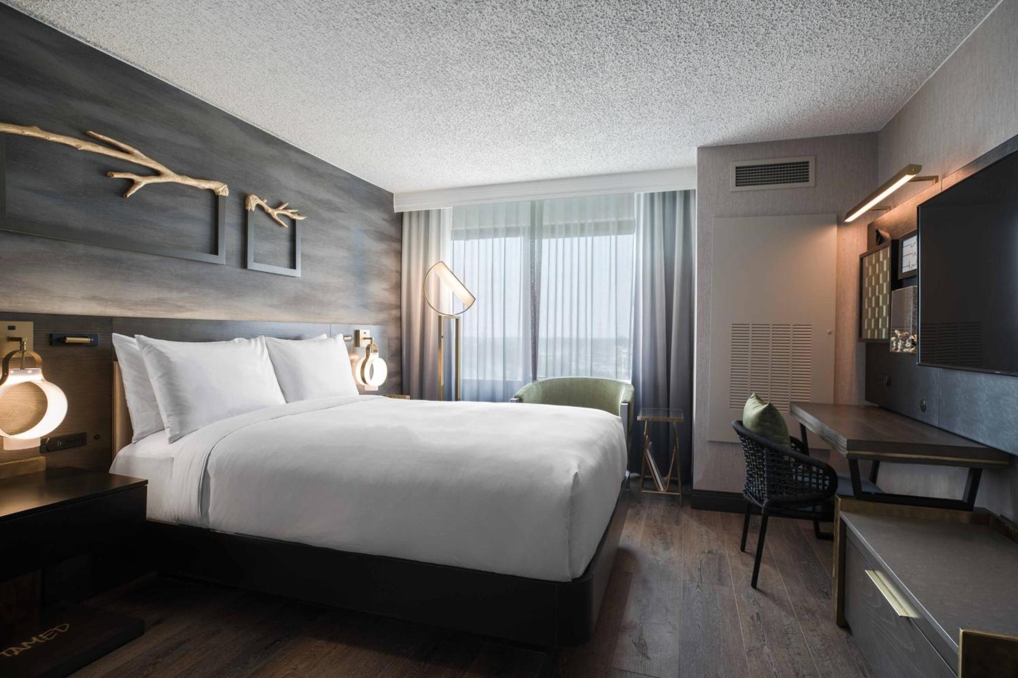Hotel Renaissance Chicago North Shore Northbrook