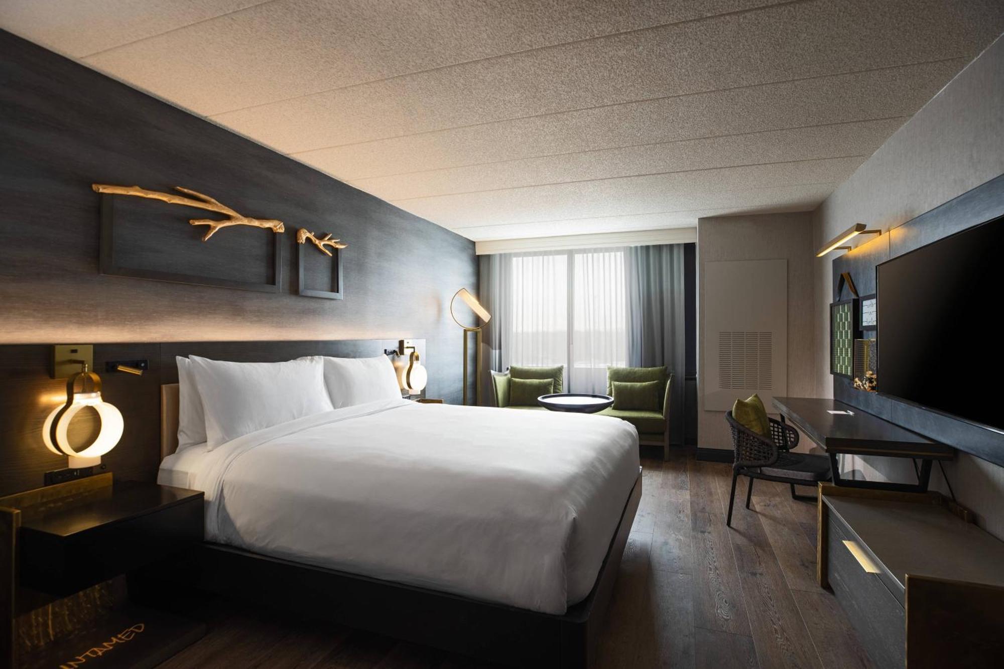Renaissance Chicago North Shore Northbrook